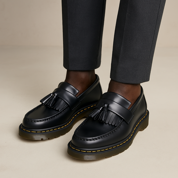 Men’s Black Tassel Loafers – Classic Slip-On Shoes for Smart and Casual Wear