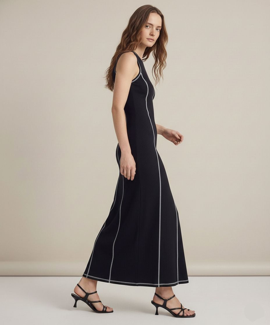 Women’s Sleeveless Maxi Dress with Round Neck and Vertical Contrast Seam Panels
