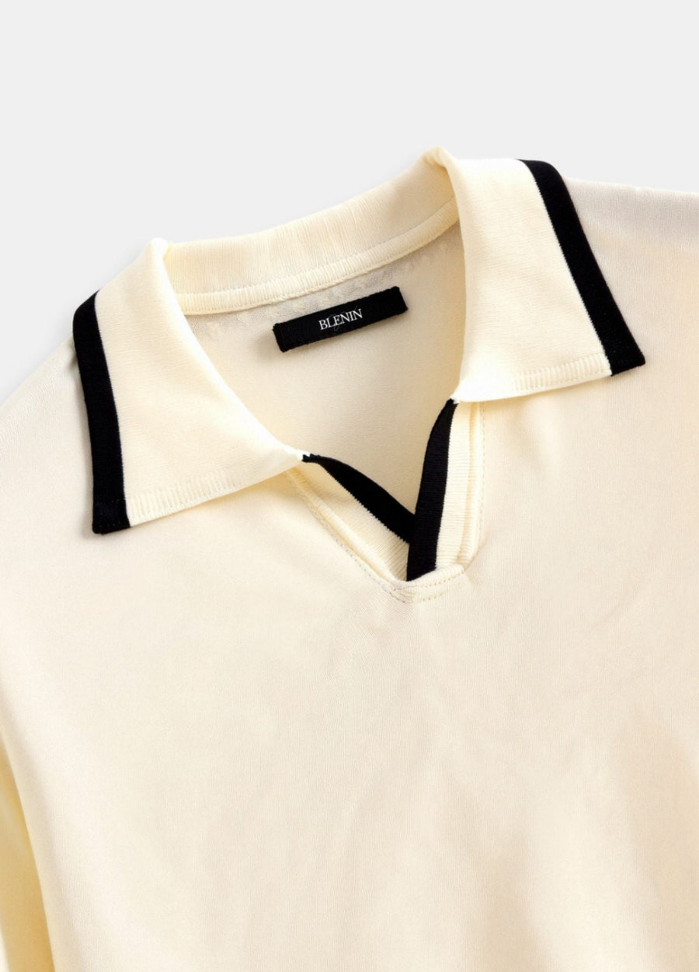 Men’s Slim Fit Polo Shirt – Short Sleeve – Contrast Trim – Tailored Silhouette