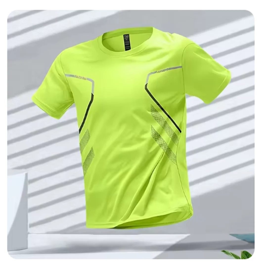 Men’s Sports T-Shirt – Short Sleeve – Lightweight – Breathable Design