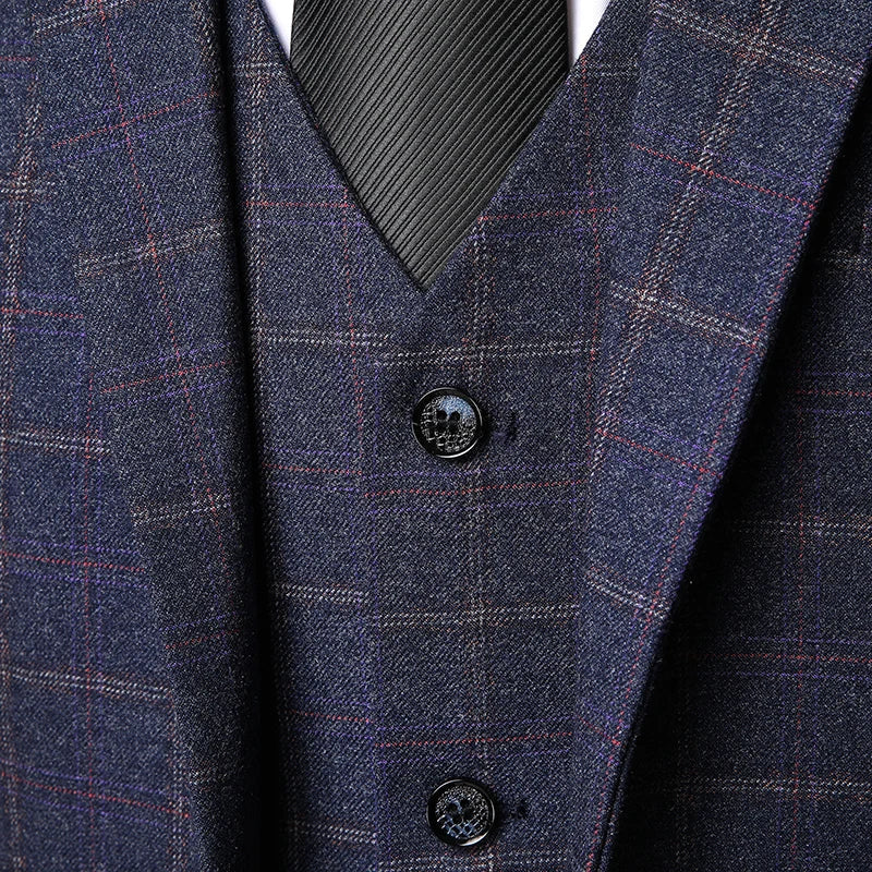 Men’s Three-Piece Suit – Vintage-Inspired Tailoring with Classic Peaky Blinders Style