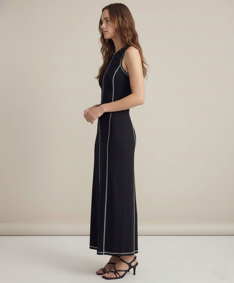 Women’s Sleeveless Maxi Dress with Round Neck and Vertical Contrast Seam Panels