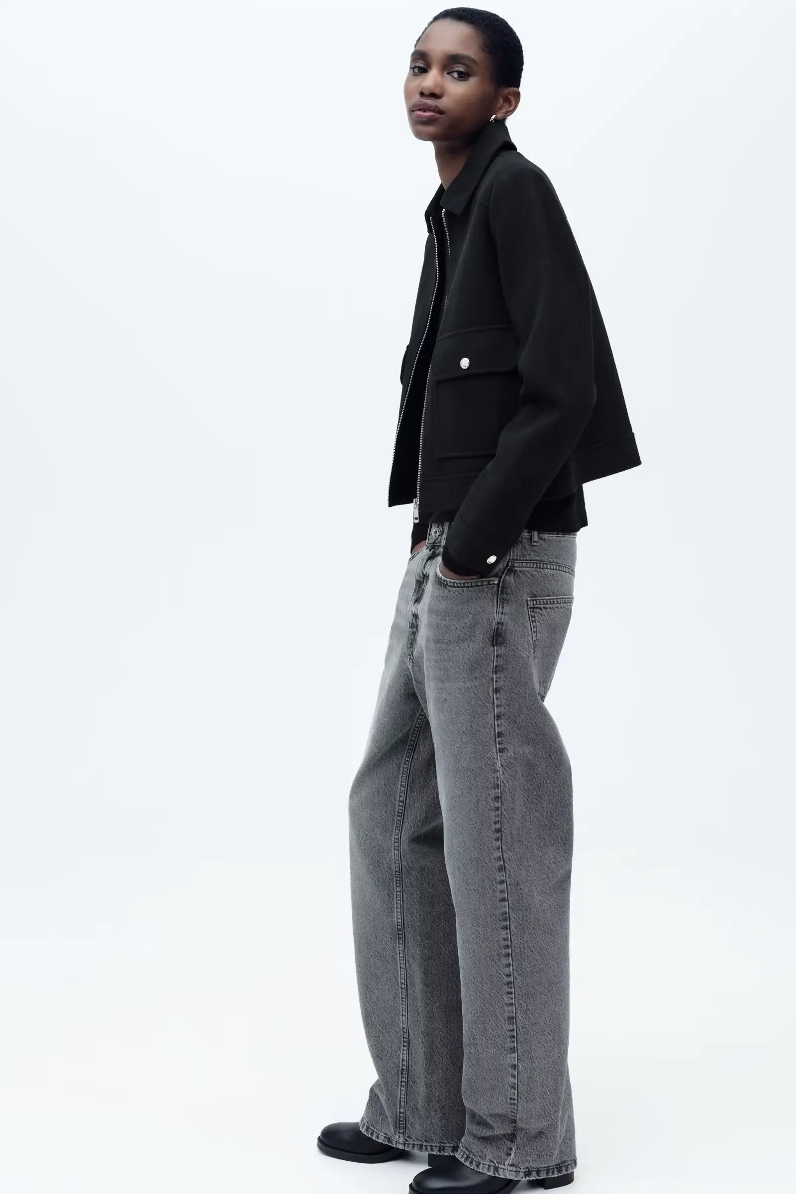 Women’s Cropped Zip Up Jacket with Pointed Collar and Flap Patch Pockets