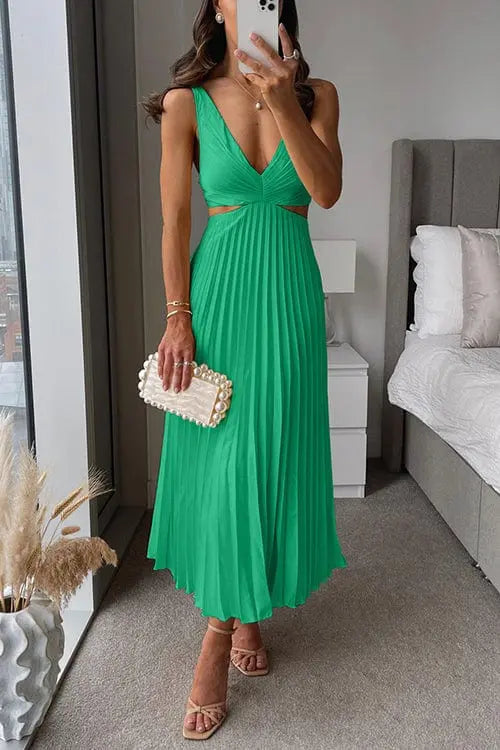 Women’s Pleated Midi Dress – Elegant V-Neck Design