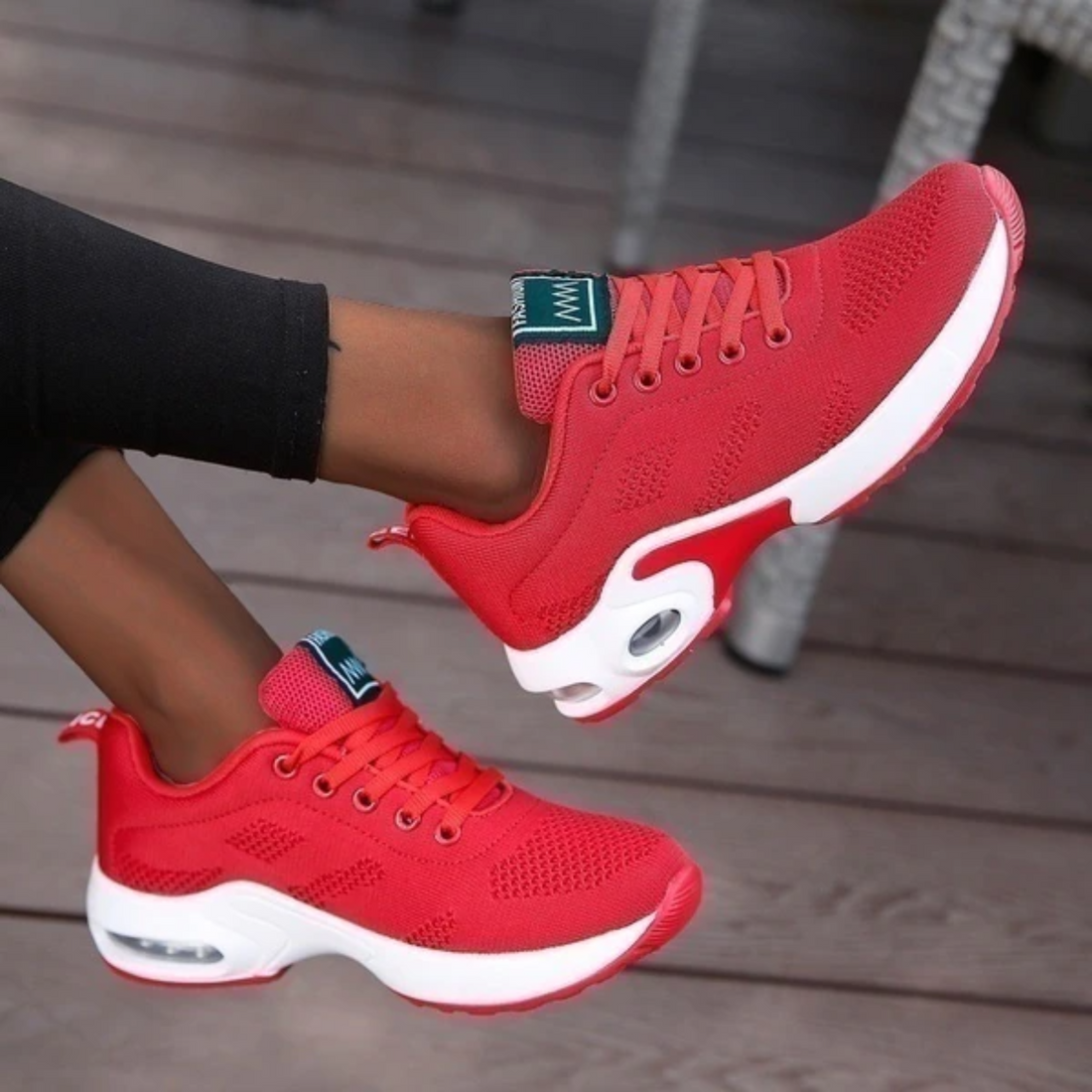 Women’s Running Shoes – Lightweight Cushioned Trainers