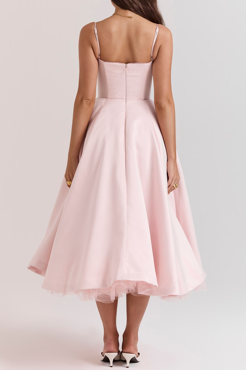 Women’s Sweetheart Neckline Evening Dress – Refined Silhouette for Formal and Special Events