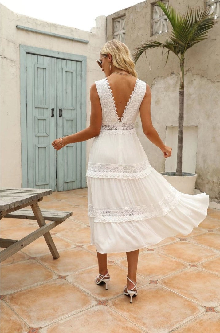 Women’s White Lace V-Neck Maxi Dress – Sleeveless Summer Gown with Tiered Hem